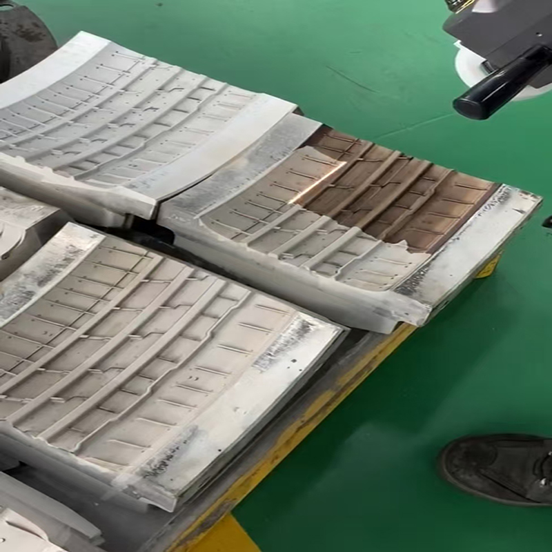 脈沖激光清洗機(jī)模具專(zhuān)用清洗  第2張